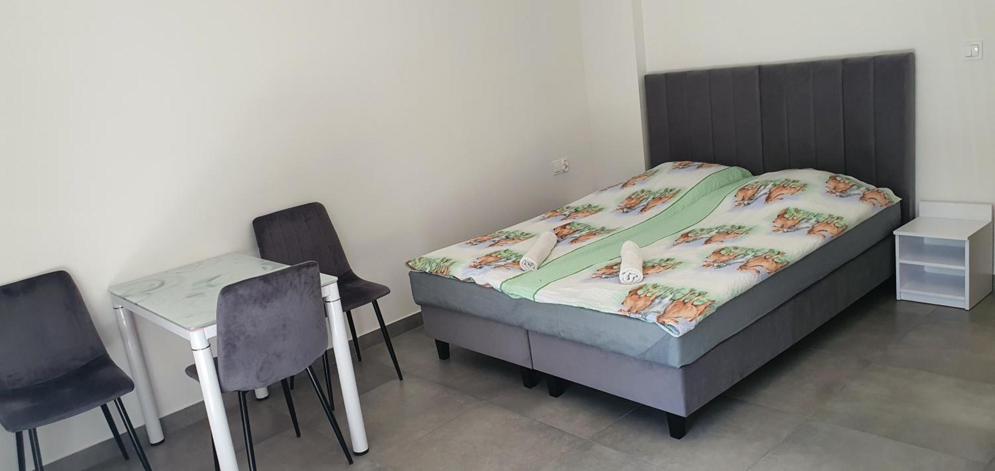 Gosciniec Solan Hotell Jeleniow Exteriör bild