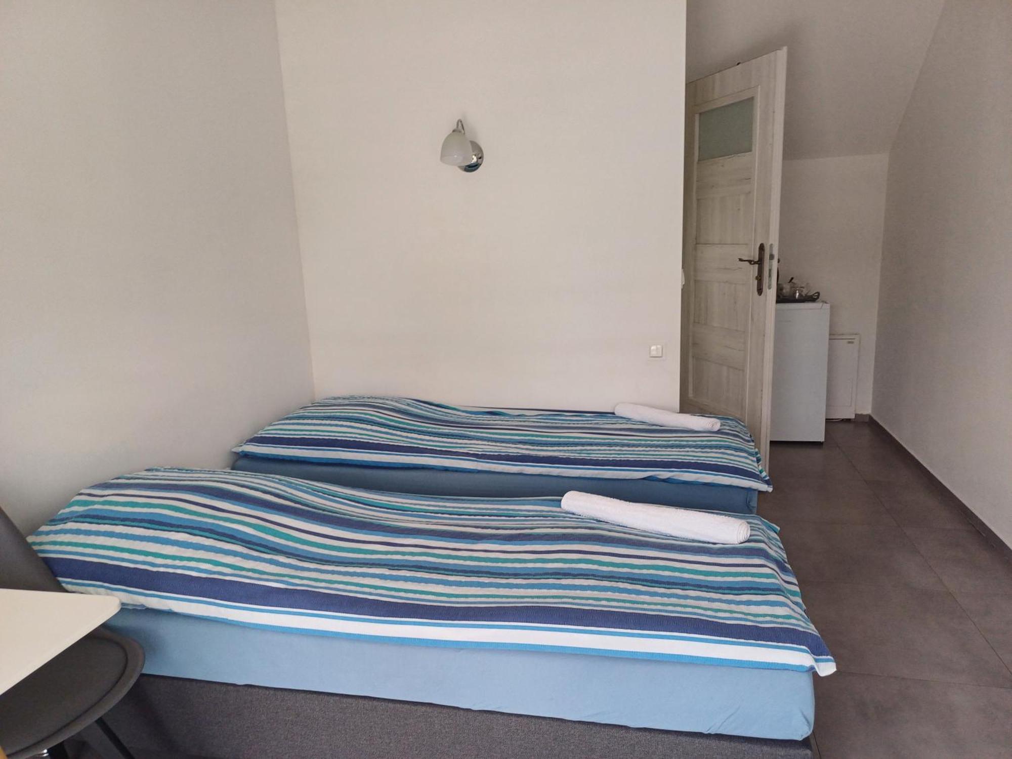 Gosciniec Solan Hotell Jeleniow Exteriör bild